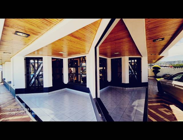 5 BEDROOM HOUSE FOR SALE IN MOUNTAIN RISE
